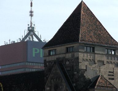powi�kszenie przez pukni�cie
