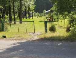 Der Eingang zum Grundstück